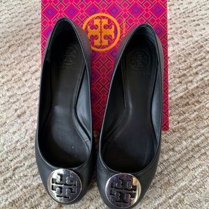 Tory Burch reva flats